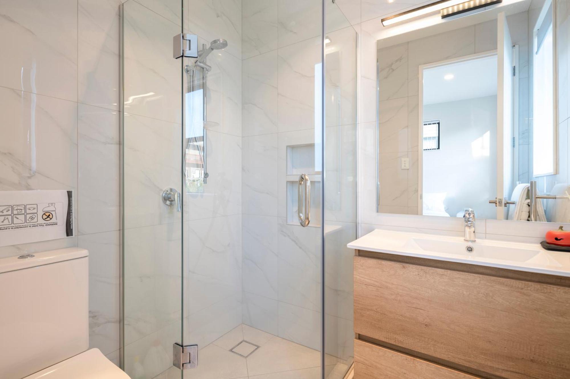 Modern Immaculate Residence In Mount Wellington 奥克兰 外观 照片